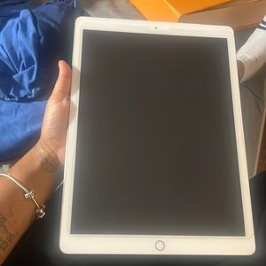 iPad Pro 12.9 inch 1st generation